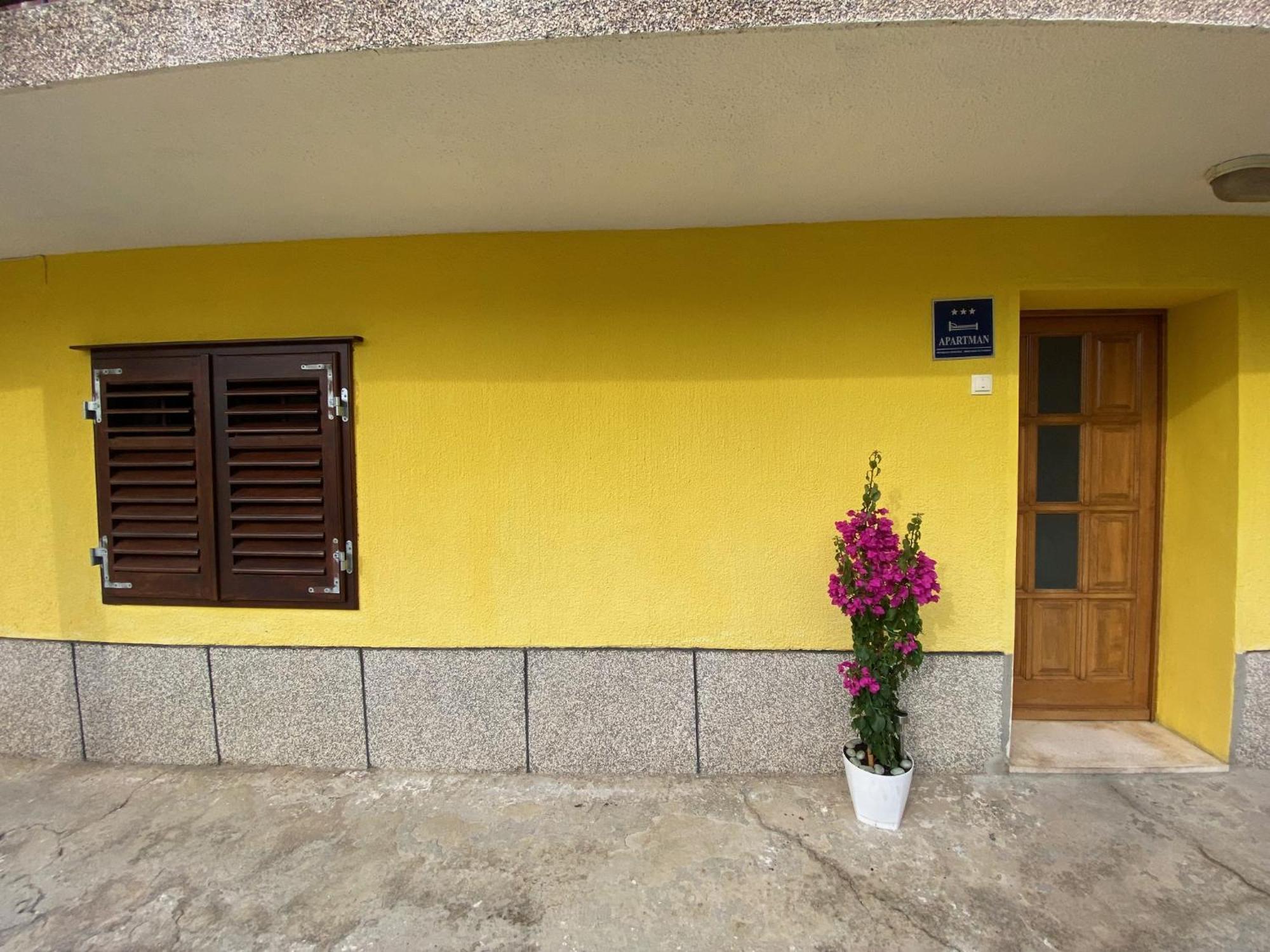 Apartment Bilic Split Bagian luar foto